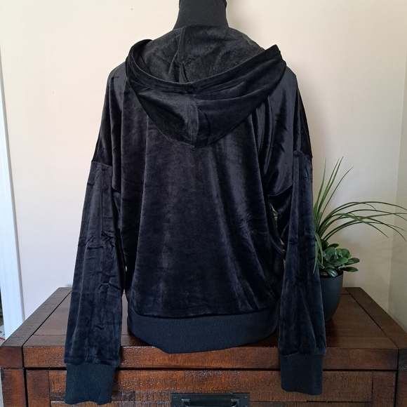 Black Bow 2 Piece Set Joggers Hoodie Velour Size Medium Black Track Suit - Picture 6 of 14